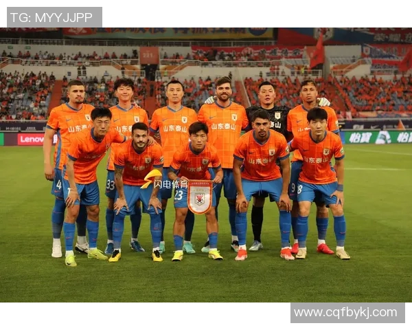 04年鲁能与武汉的巅峰对决回顾：激情四溢的足球盛宴与历史瞬间